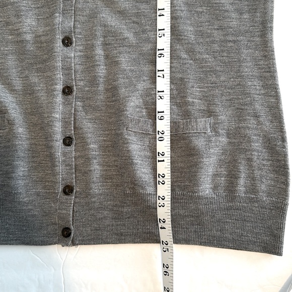 Banana Republic Gray Merino Wool Crewneck Cardigan - Picture 7 of 11